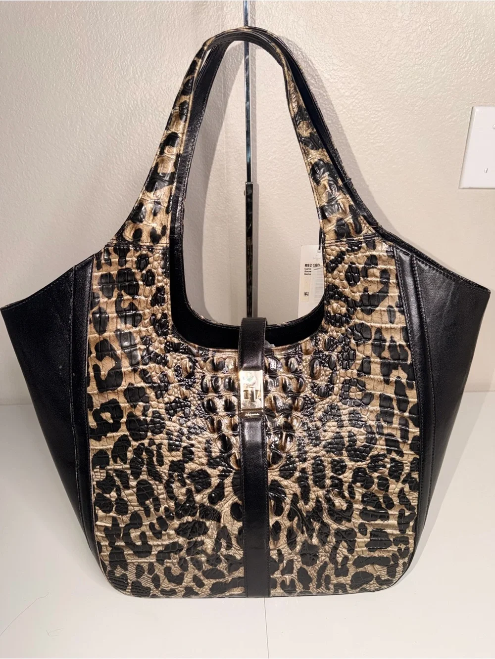 NWT Authentic Brahmin Carla (Retired) Shoulderbag